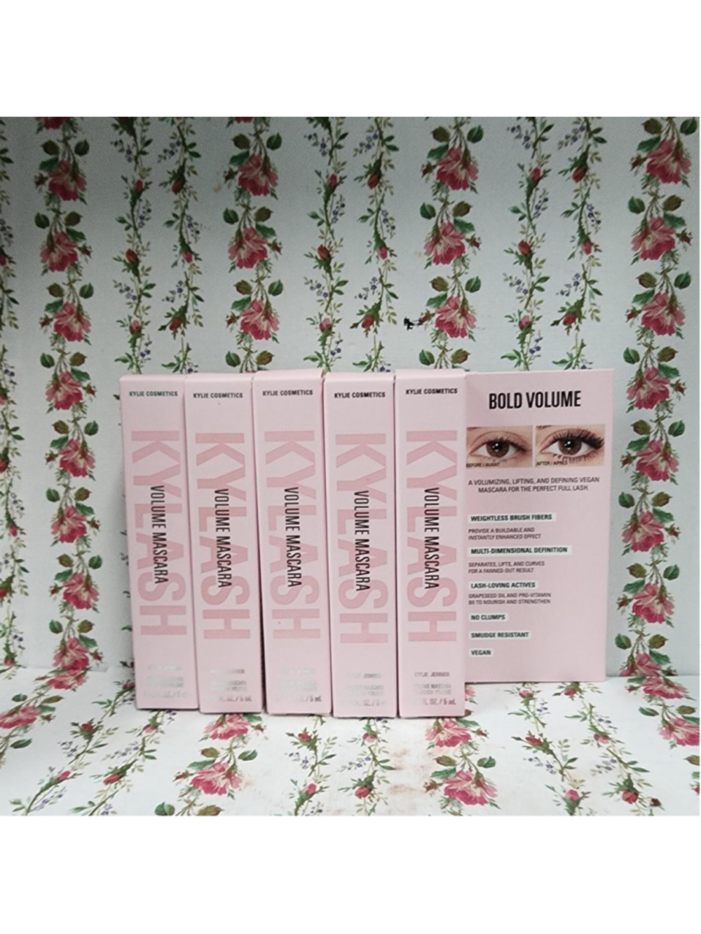 Kylie Cosmetics Volume Mascara 5 Pack
#kylie #mascara